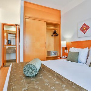 Habitación Estándar con Cama Queen